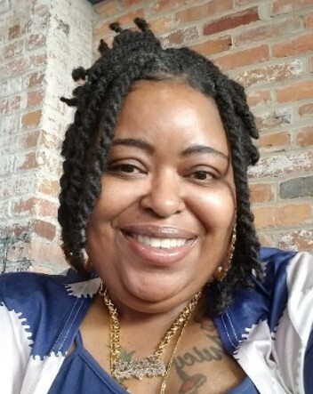 Latoya Moore headshot.